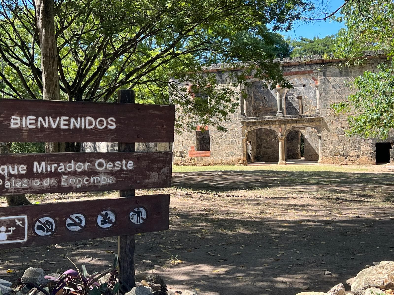 Bajos De Heina